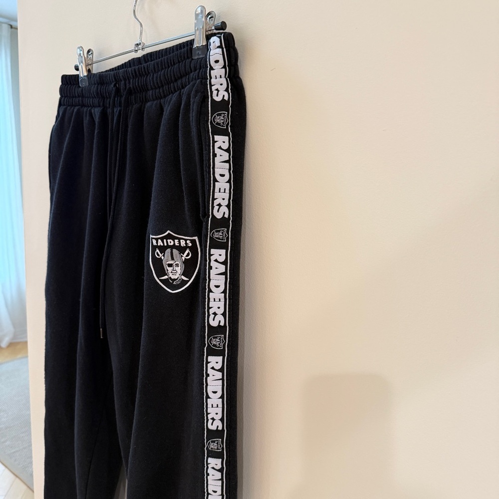 NFL Black Raiders Sweatpants Size Medium - Picture 4 of 7